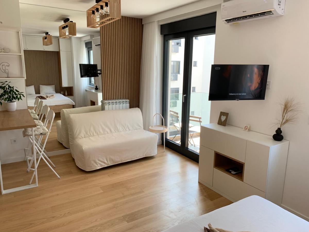 Selena Apartment Belgrado Esterno foto